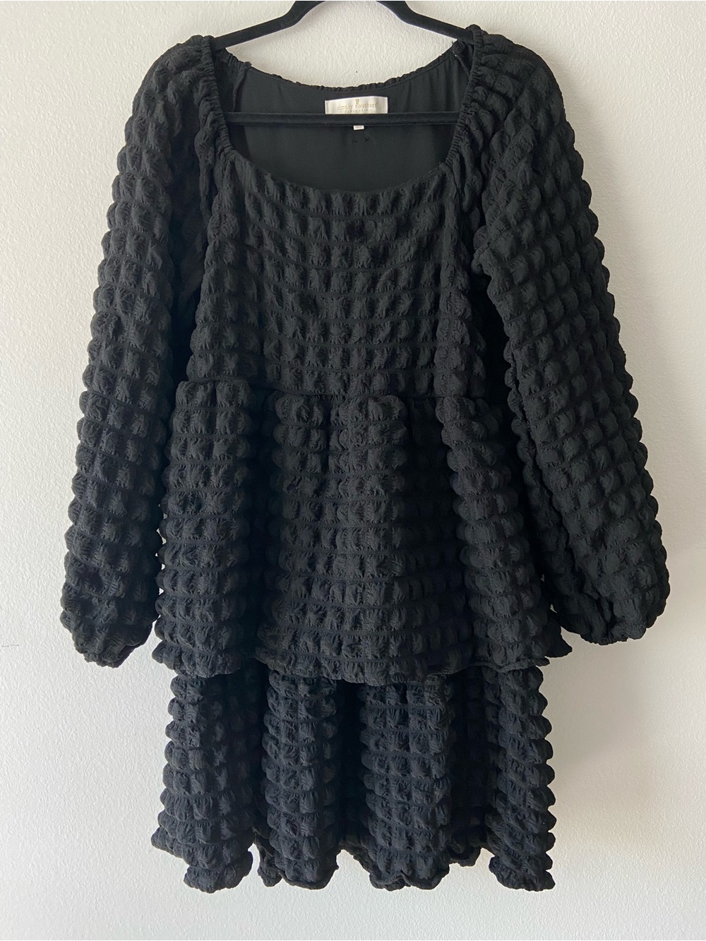 Simply Southern Black Textured Long Sleeve Tiered Dress Size M